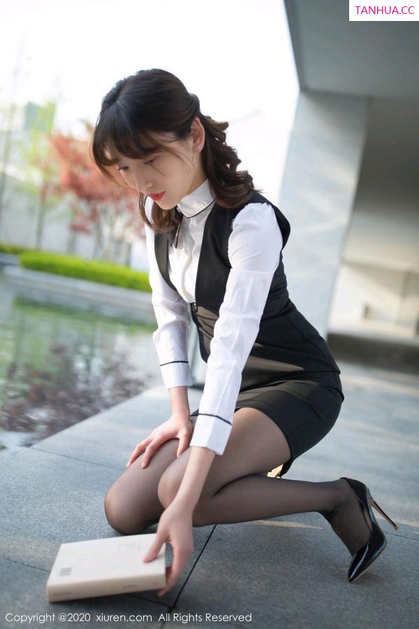 陆萱萱  [XiuRen]高清写真图 2020.07.09 No.2312 陆萱萱第11张图片
